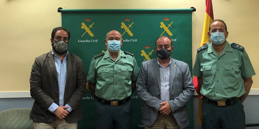 La RFEC y la Guardia Civil abordan el nuevo convenio para la expedición de licencias de armas de caza