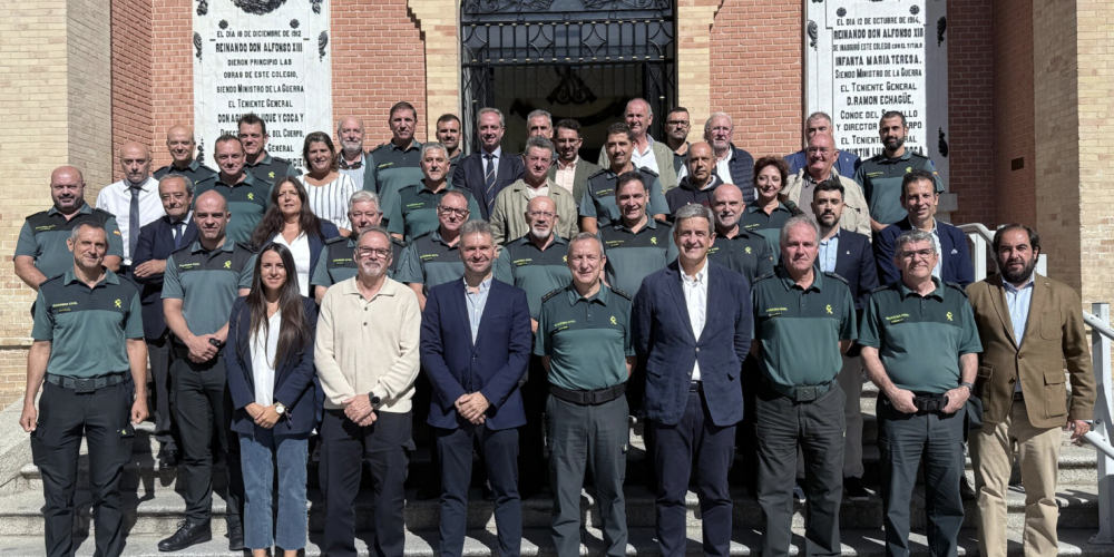 Las federaciones de caza y las Intervenciones de Armas y Explosivos de Zona de la Guardia Civil se reúnen para unificar criterios en la aplicación del Reglamento de Armas