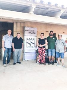 Representantes de las instituciones implicadas en la tirada en favor de ADDA Baleares